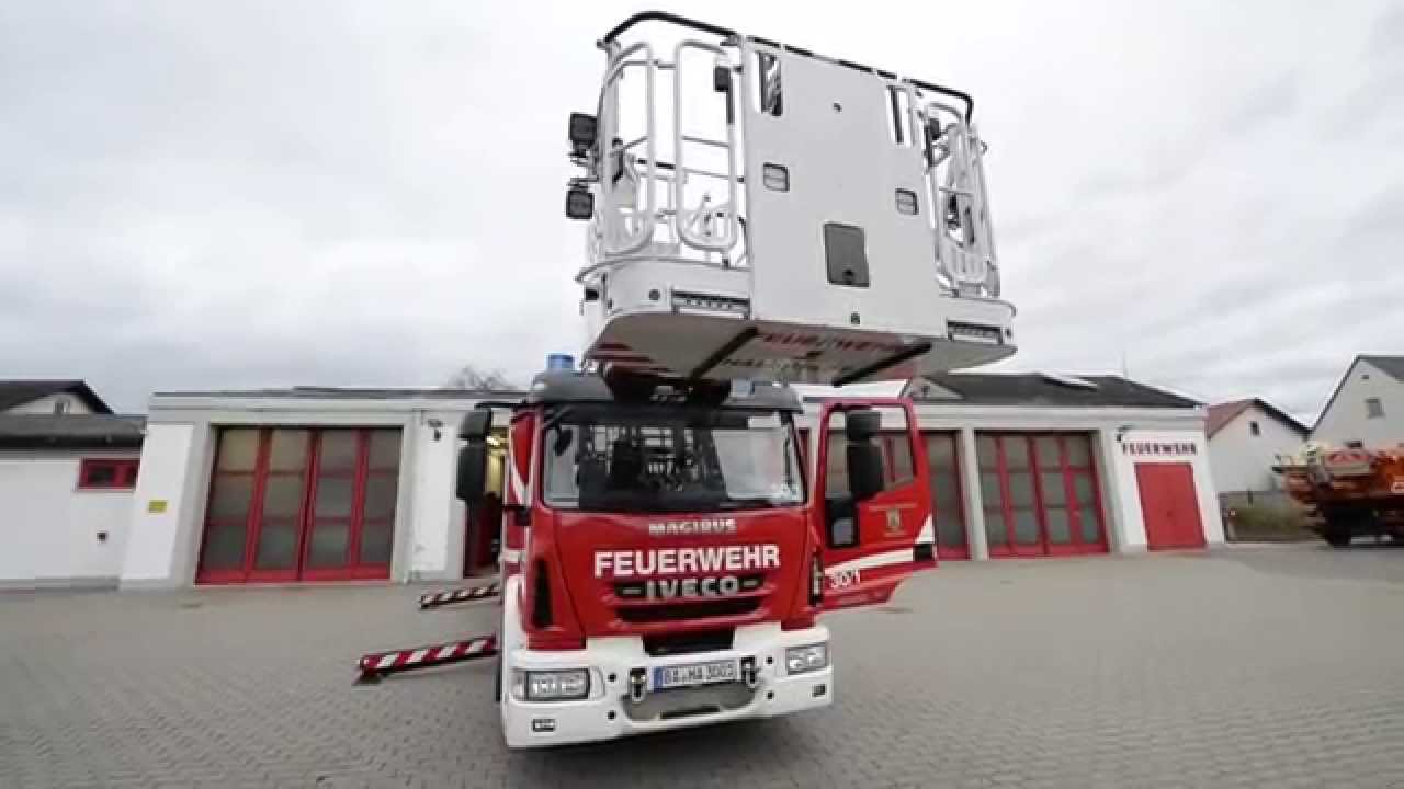 Feuerwehr Hallstadt hat eine neue Drehleiter