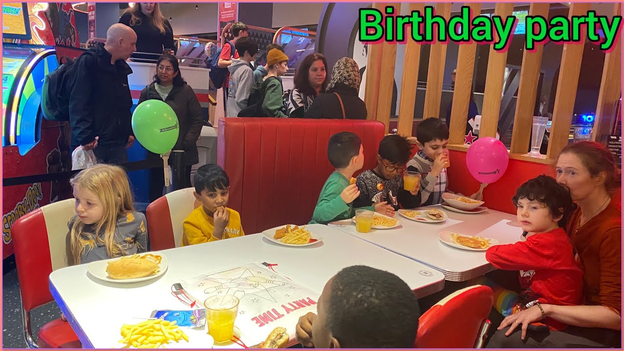 Dodo’s Friend Birthday party at Hollywood bowl ॥ #hollywoodbowl #uk #birthdaycelebration