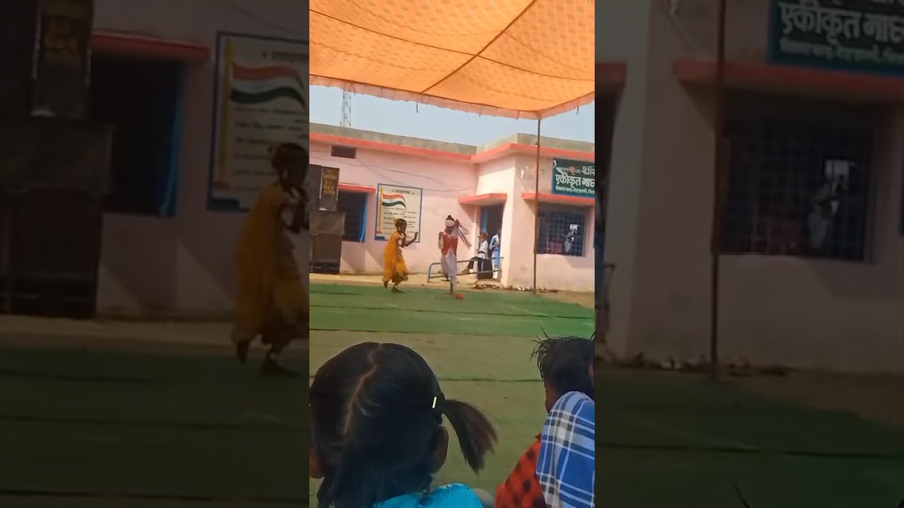 Ya jhulni ma jhul rho re