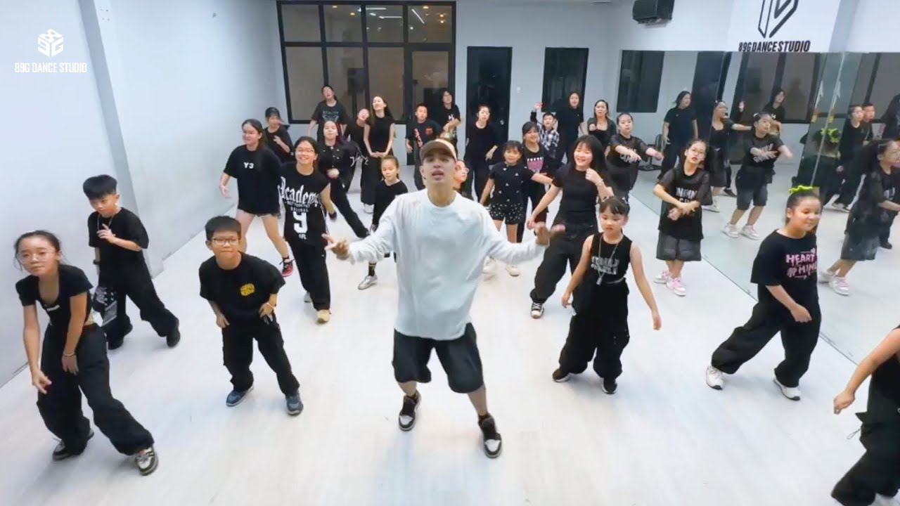 ay yo Thuyền trưởng tới chơiiii - Hustlang all day | 89g dance studio - by FIRE TEAM