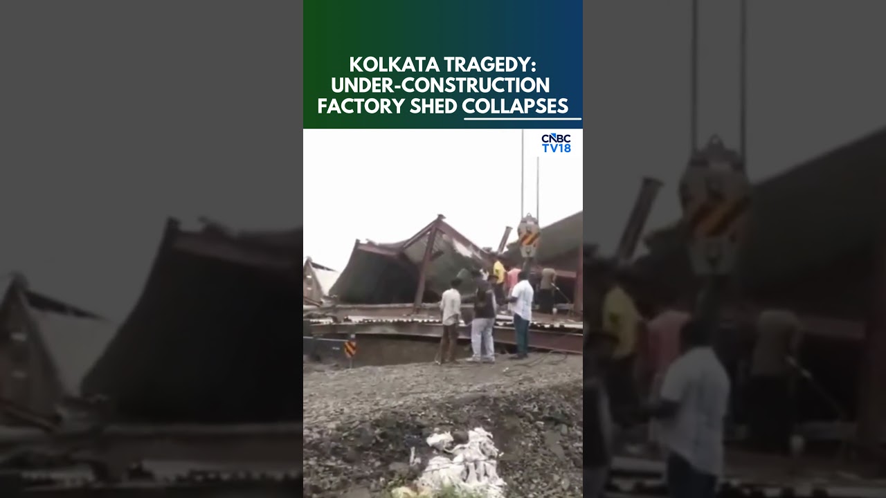 Kolkata Tragedy: Workers Trapped After Under-Construction Factory Collapses In Taratala | N18S
