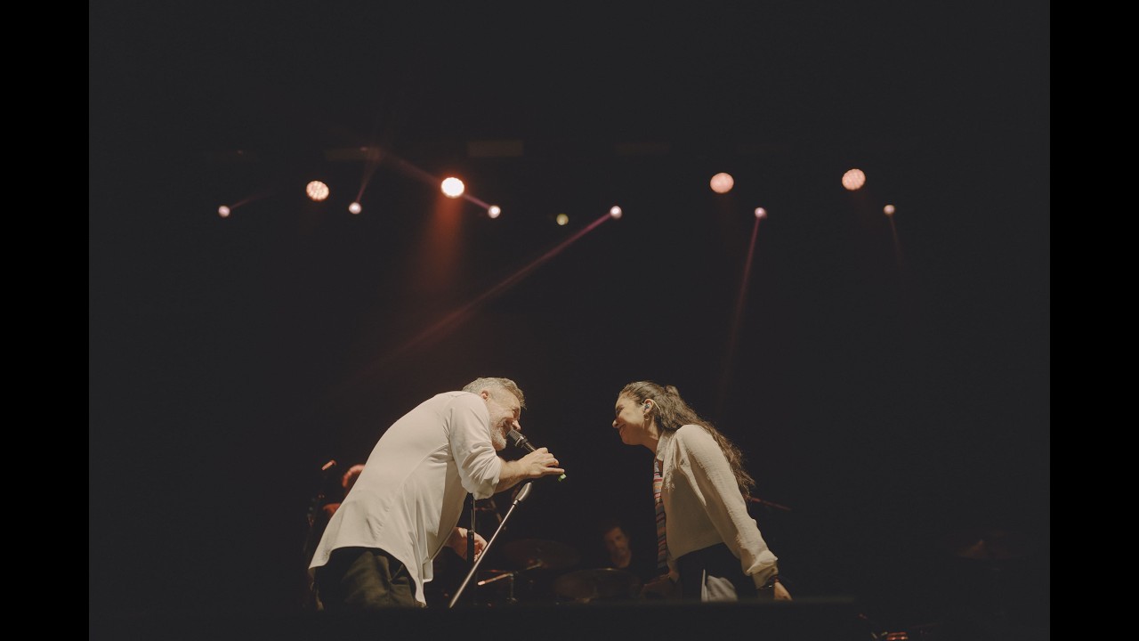 El Mundo - Love Of Lesbian ft. Fran Quintero (En vivo desde Teatro Coliseo)