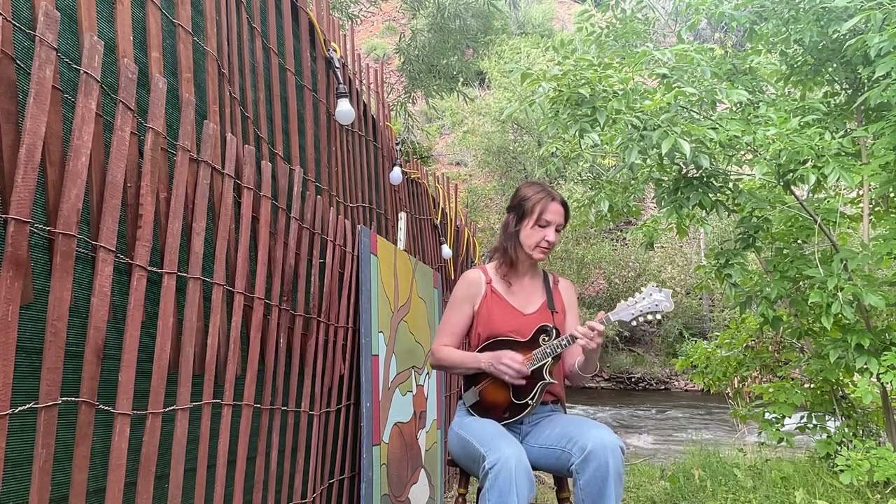 Sharon Gilchrist playing Jerusalem Ridge on the Karasik Lloyd Loar