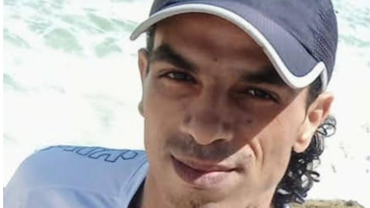 قصة. بوصبع. وشينوي. معايا. فكولومبيا. مع لمدير