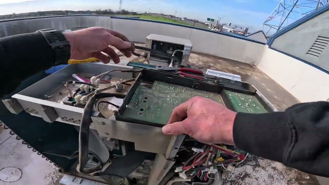 Fujitsu Condenser Control Board Change-Out