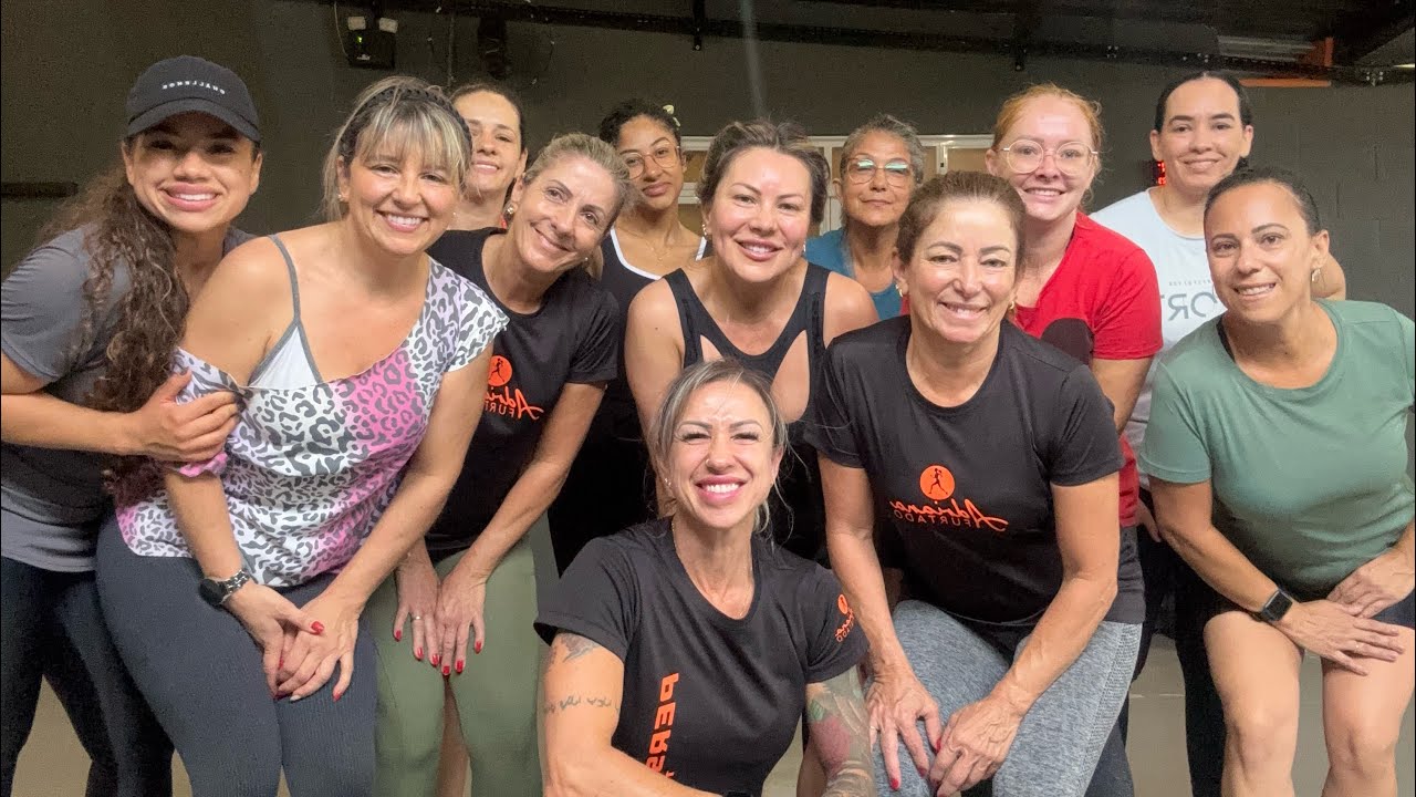 ZERO Culpa Pós-Festas! Treino HIIT Step de 8 Min Derrete Gordura @Adrianafurtadopersonal 