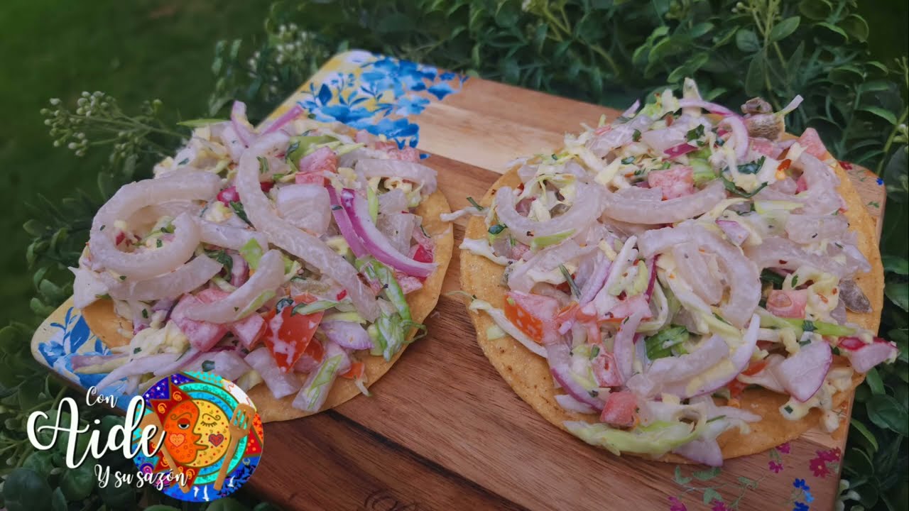 tostadas de ensalada de CUERITOS