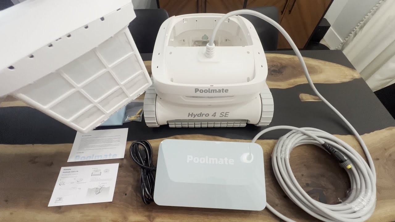 Unboxing the Poolmate Hydro 4 SE Pool Cleaner