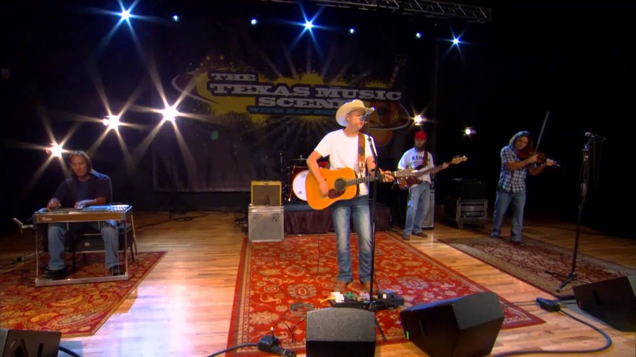 Jason Boland and The Stragglers Perform 