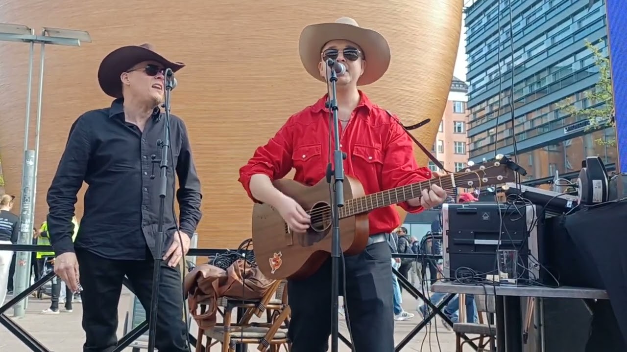 Larry Peninsula - Roadblocks , ft. Timo Kanerva