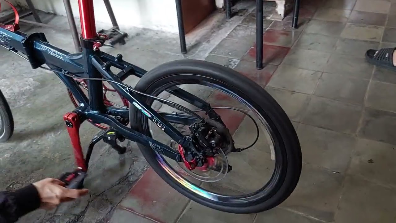upgrade sepeda lipat police texas jadi enteng banget, kayak Transformers Optimus😀