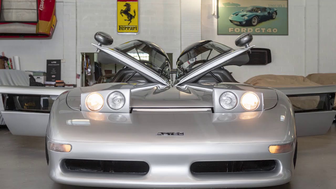 Редкий родстер Aztec Italdesign 1988 года за 10 млн. рублей. Автомобиль с разделенной кабиной