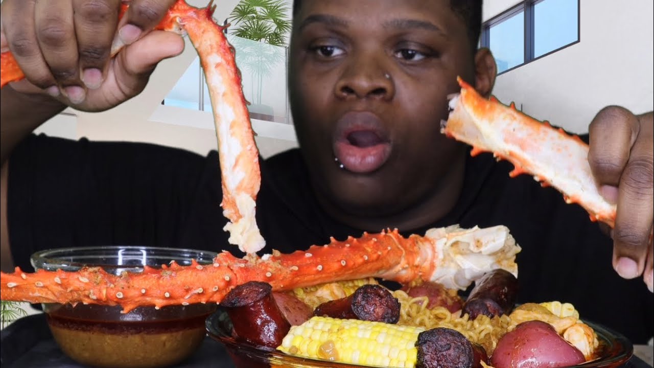 SEAFOOD BOIL, CORN, SAUSAGE & POTATOES MUKBANG | CALIENTAY ASMR MUKBANG