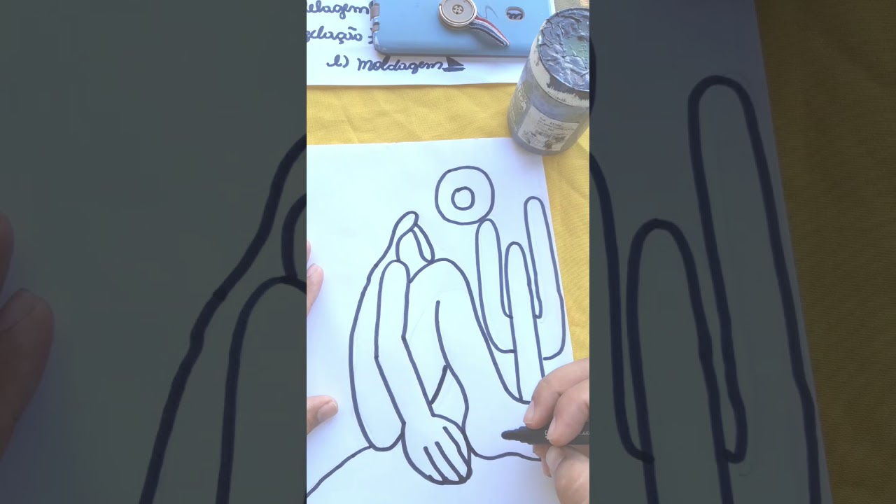 Aula de Arte exercício sobre escultura e releitura (abaporu)