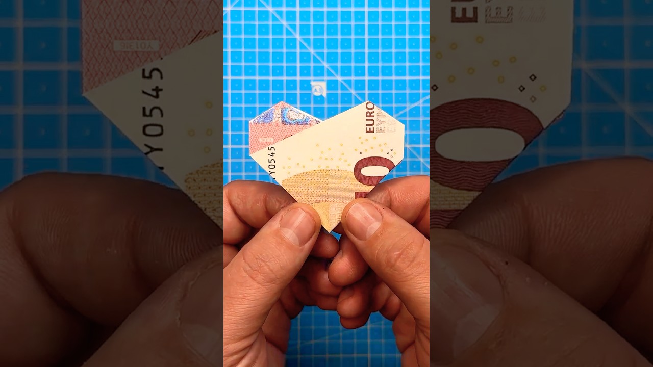 How To Fold A 10 Euro Bill Into A HEART - Quick And Easy Money Origami Guide