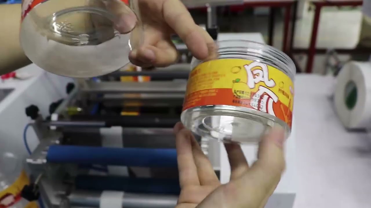 MTD-R30 Semi-automatic double-sided labeling machine for short, flat flat  jars, cans