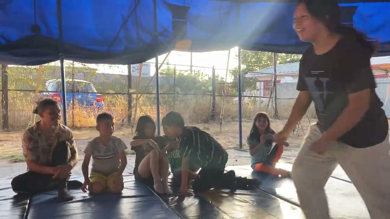 Juegos de creatividad “mi payaso/mi payasa” #CircoSocial