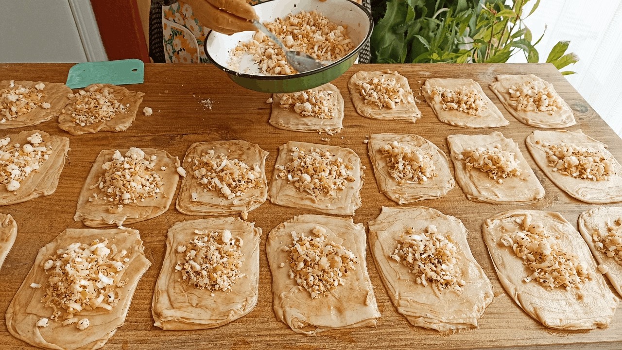 😋 ХРУСТЯЩИЙ ХЛЕБ С ЛУКОМ-ПОРЕЕМ, РЕЦЕПТ КОТОРОГО ХОТЯТ ВСЕ!