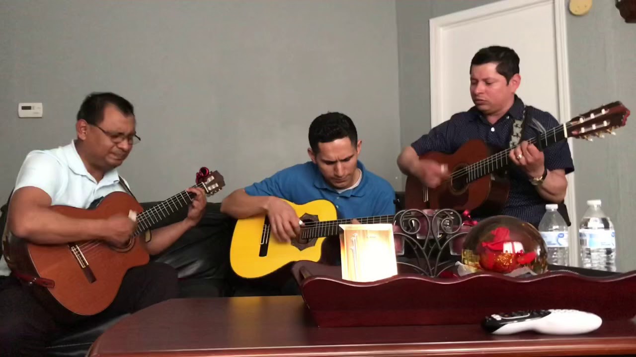 MIX DE ALABANZAS  DE EL TRÍO ELIM DE VIRGINIA USA