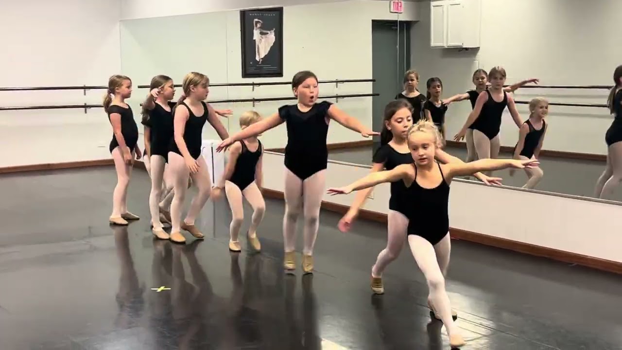 Petite Starz Tues Sept 30 with Music