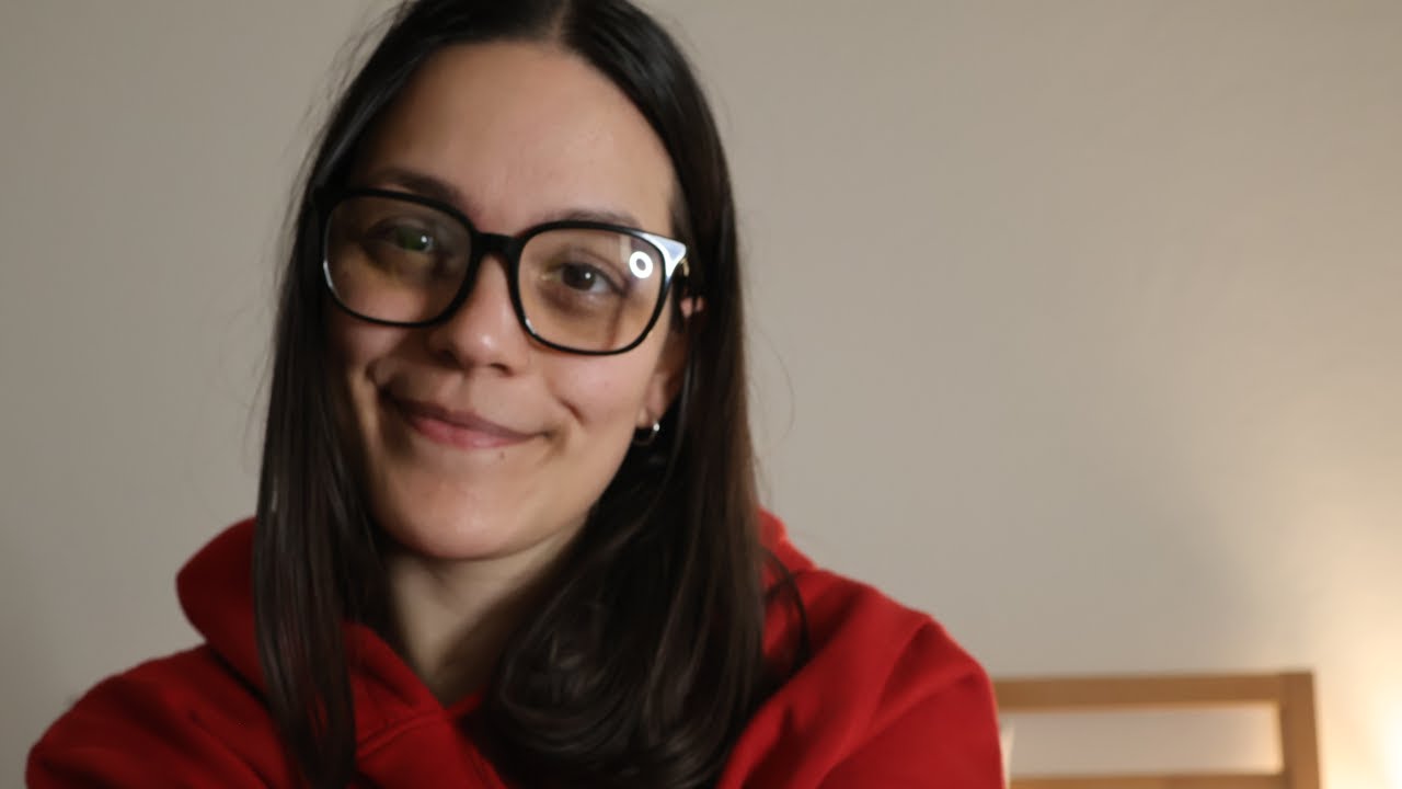 Vita a 28 anni: ci serve un manuale (di sopravvivenza)? | Di voci e di storie #2