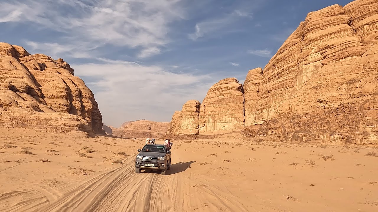 Wadi Rum / Jordanien (4K-Video, kommentiert)