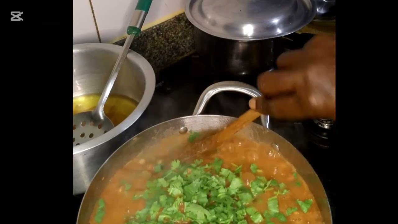 “You’ve Never Seen Githeri Like This! Afro Carol Kitchen Cooks Githeri, Irish Potatoes & Cabbage”