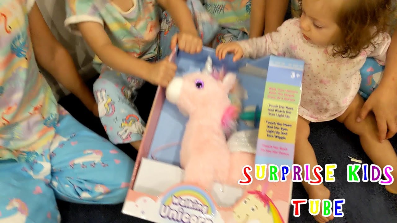 WALKING UNICORN