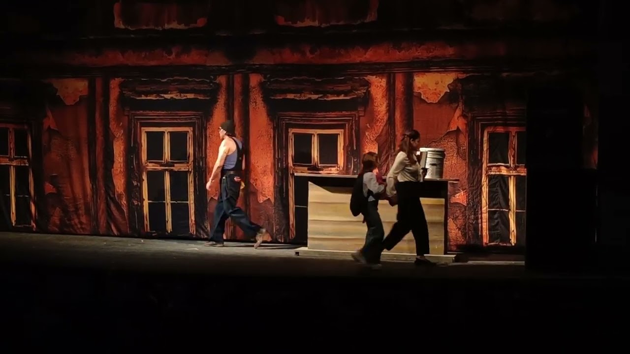 De miedo El Sótano obra donde actúa Ana Claudia Talancón