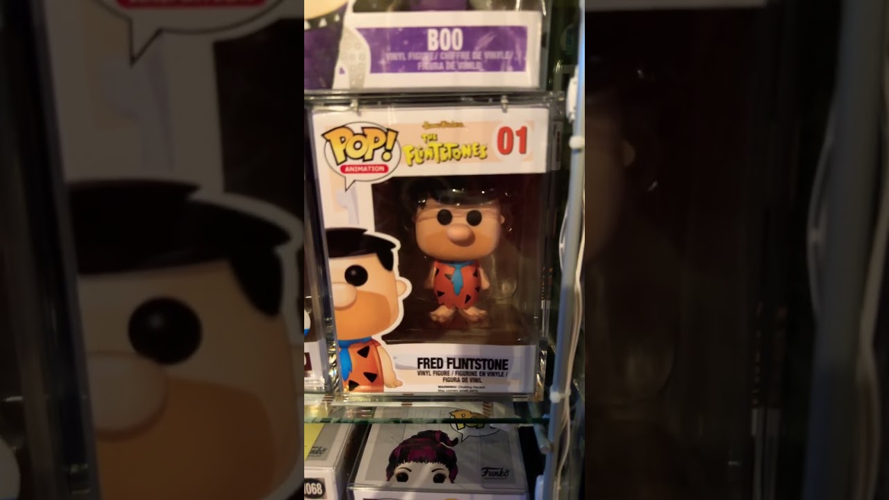 WHATS IN THE LUAU'S FUNKO GRAIL CABINET