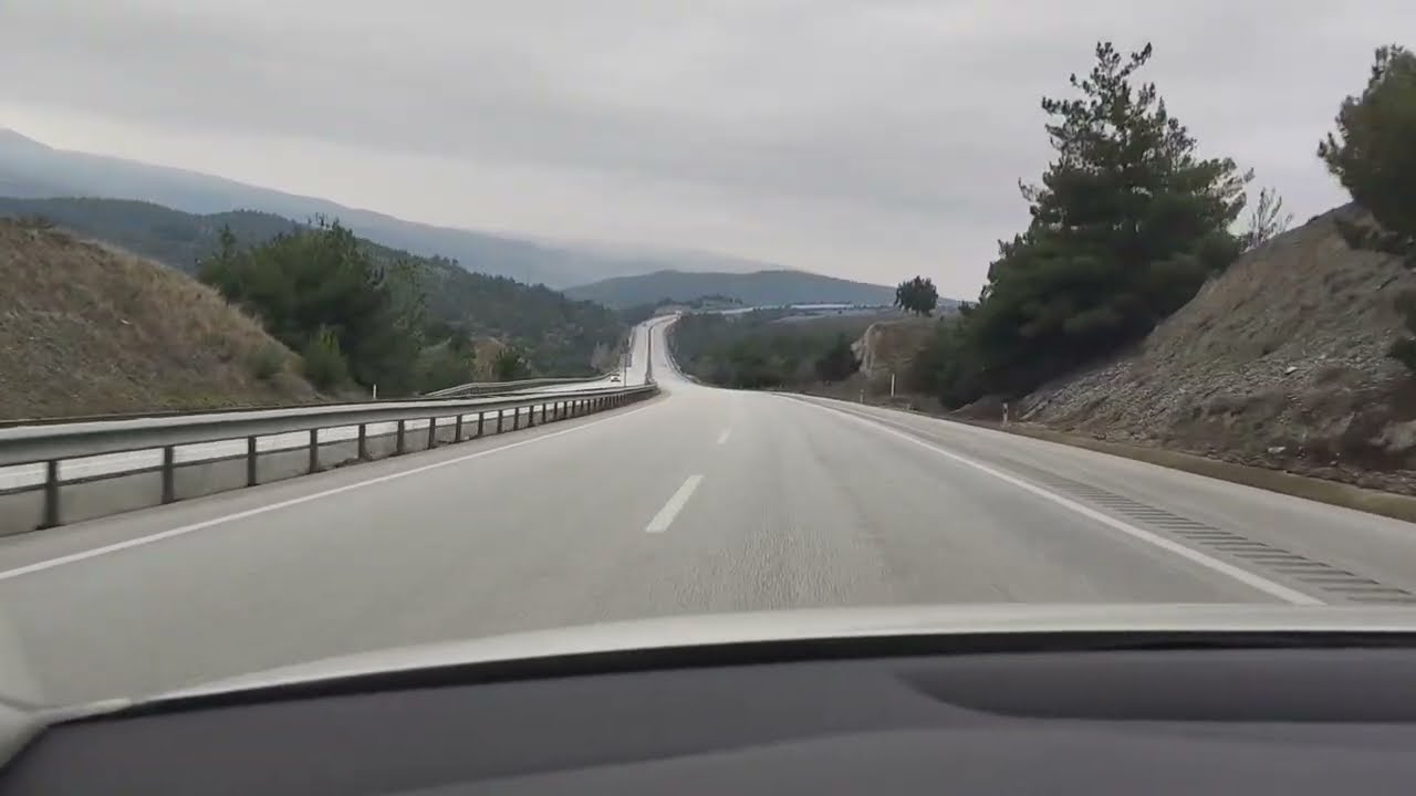 Ordu'dan İstanbul'a 25 Aralık 2025 yollardan kesitleri böl.2