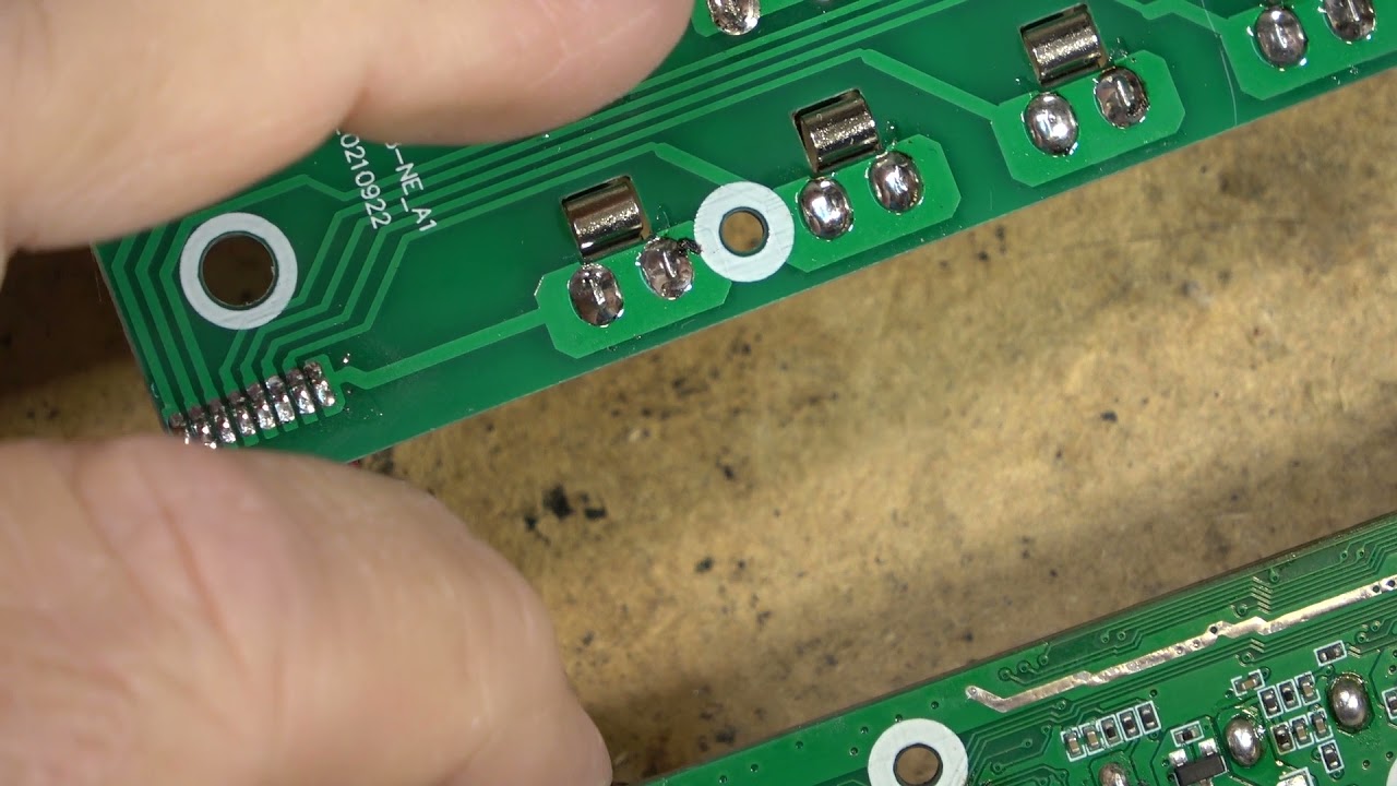 Xtar BC8 NiMh Li ion AA AAA Battery Charger Tear Down