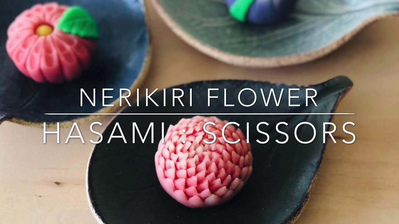 Welcome to MinnieSweets Melbourne Nerikiri making with scissors
