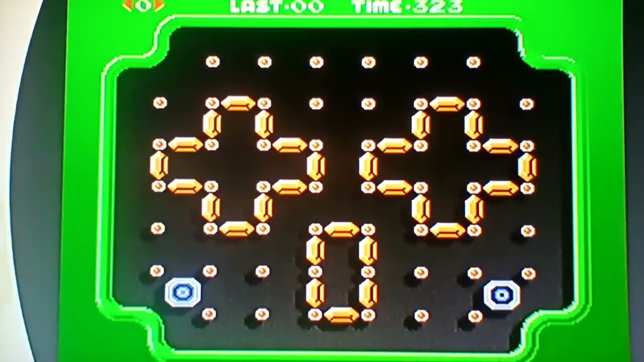 Let's play NES Remix Part 29: Close Up Clu Clu Land With A Bit Of Shadowed Super Mario Bros.