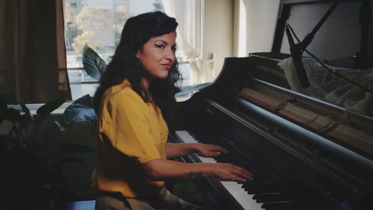 Irene Diaz | Piano Diaries Meditations (No. 11) 432hz - Going Through Changes