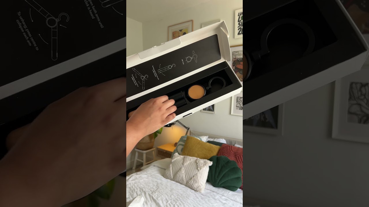 ASMR Unboxing of Easy Hang Foldable Hangers 