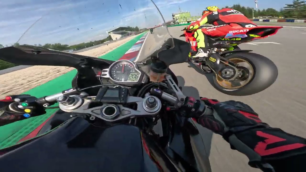 GoPro 11 HyperView 4K POV | BRNO Circuit | CBR1000RR (lap time 2:12) DAFIT