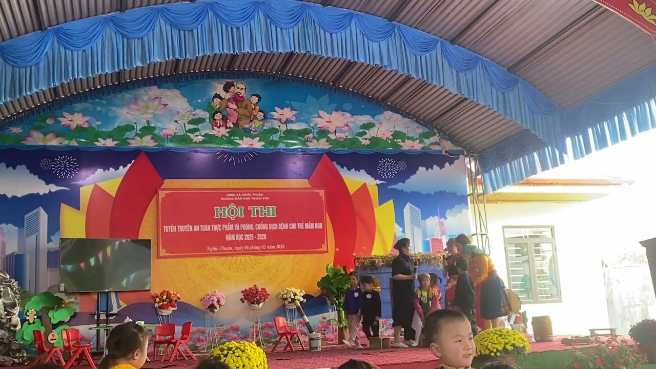 Con là Duy Nam ạ 