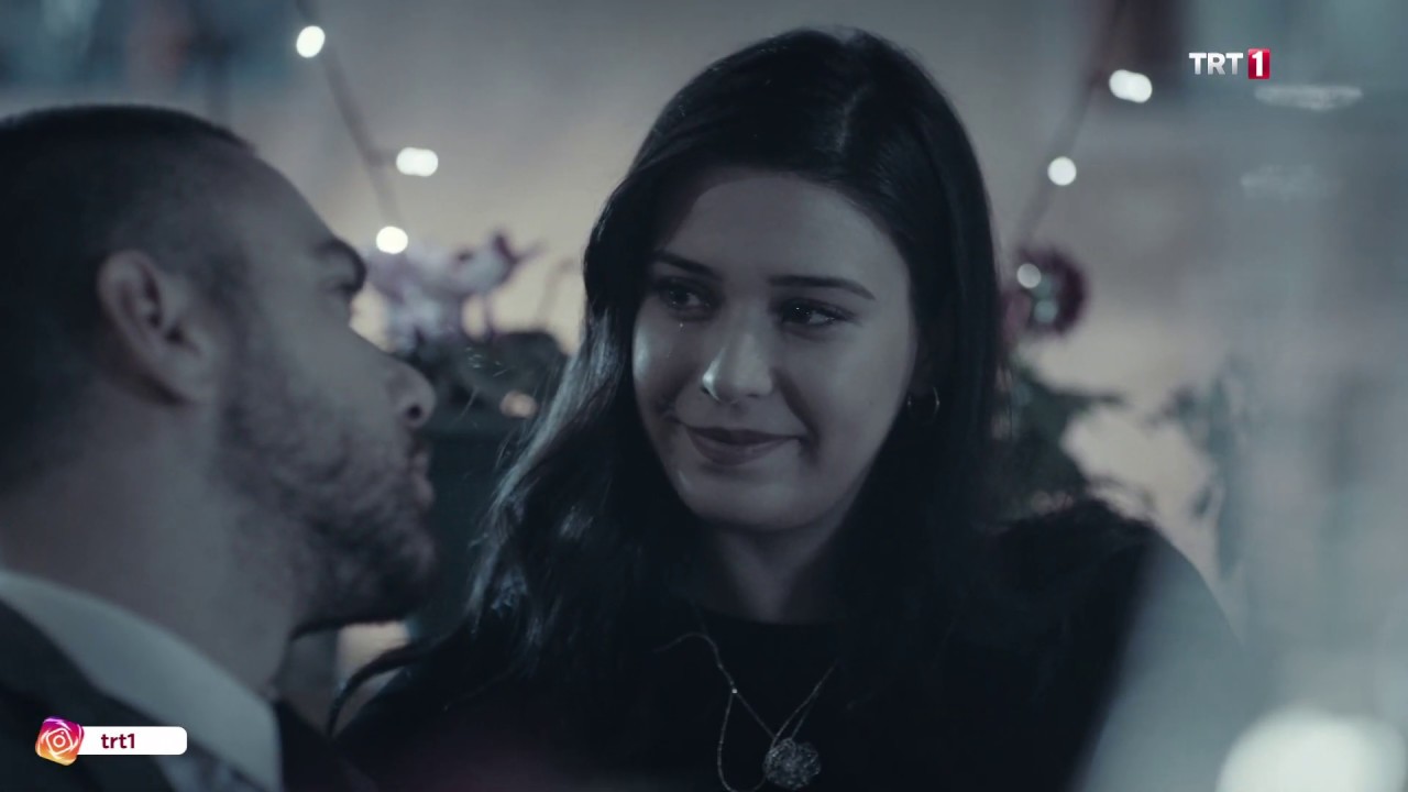 Vuslat 17. bölüm Aziz ve Feride'nin romantizm dolu anları
