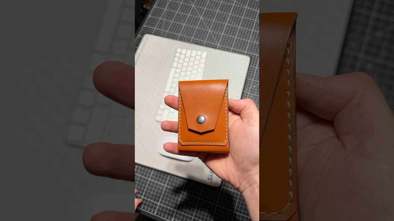 Meet my newest wallet design, slim, functional, and elegant. 💼 It holds coins, cash & several cards