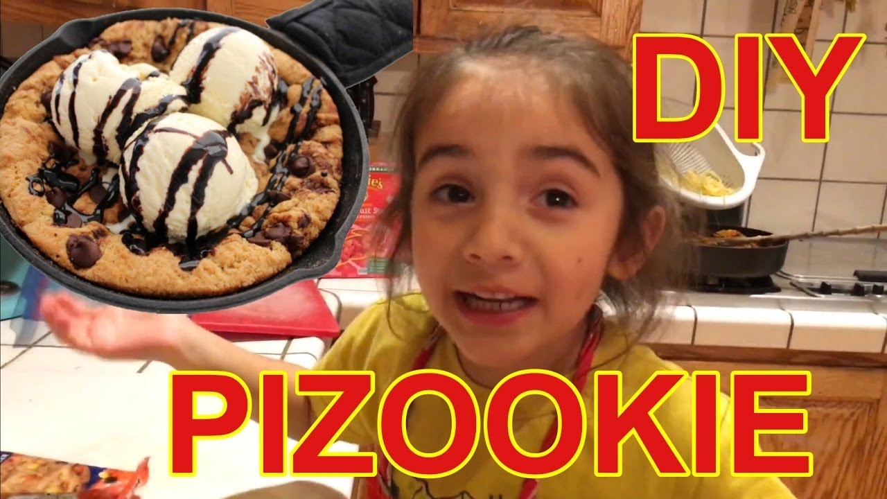 DIY PIZOOKIE   HOW TO MAKE YOUR OWN PIZOOKIE DESSERT PIE w/ @LunaReezy