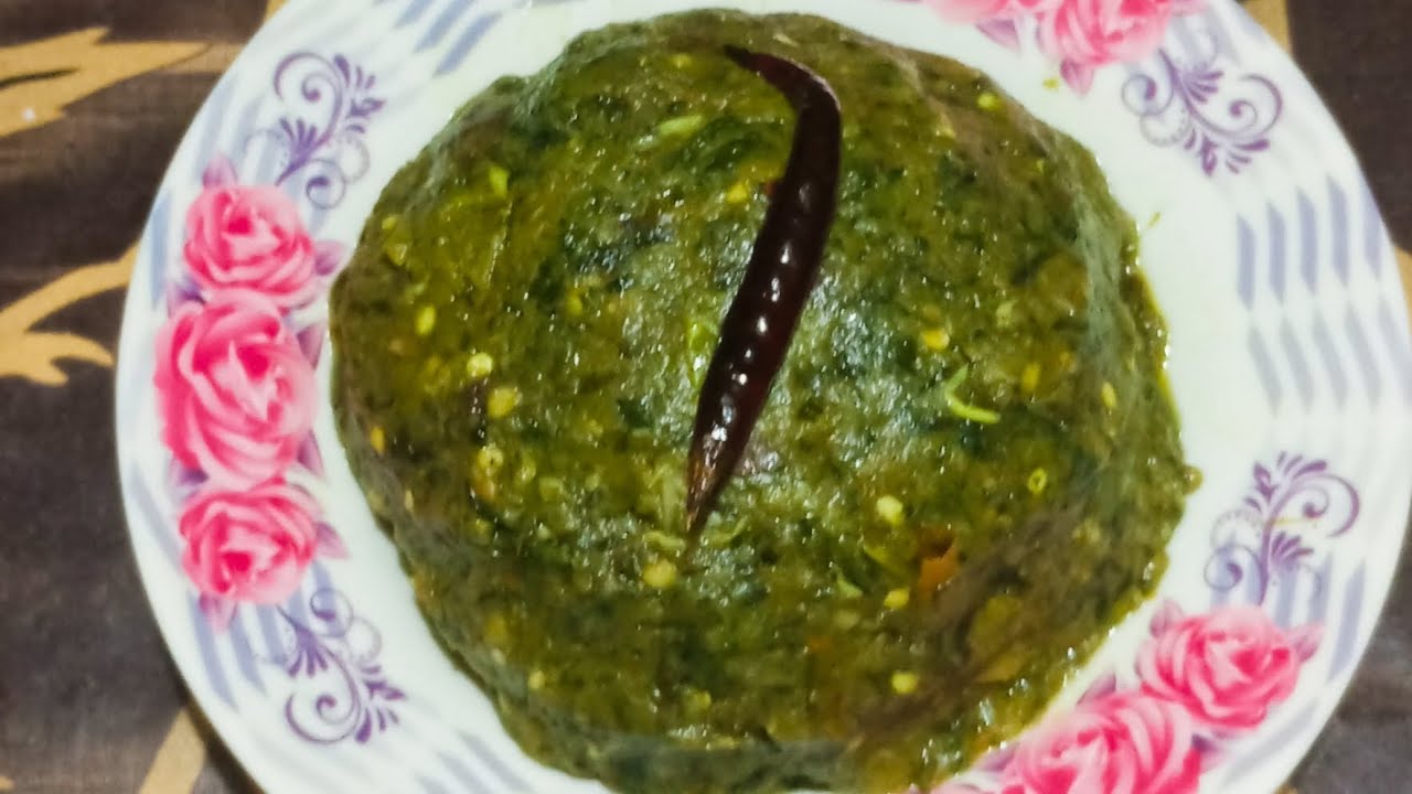 পিয়াজের ফুলকার এ  ভর্তা একবার বানিয়ে দেখুন অসাধারণ স্বাদে।😋#foryou #cooking #viral #recipe 