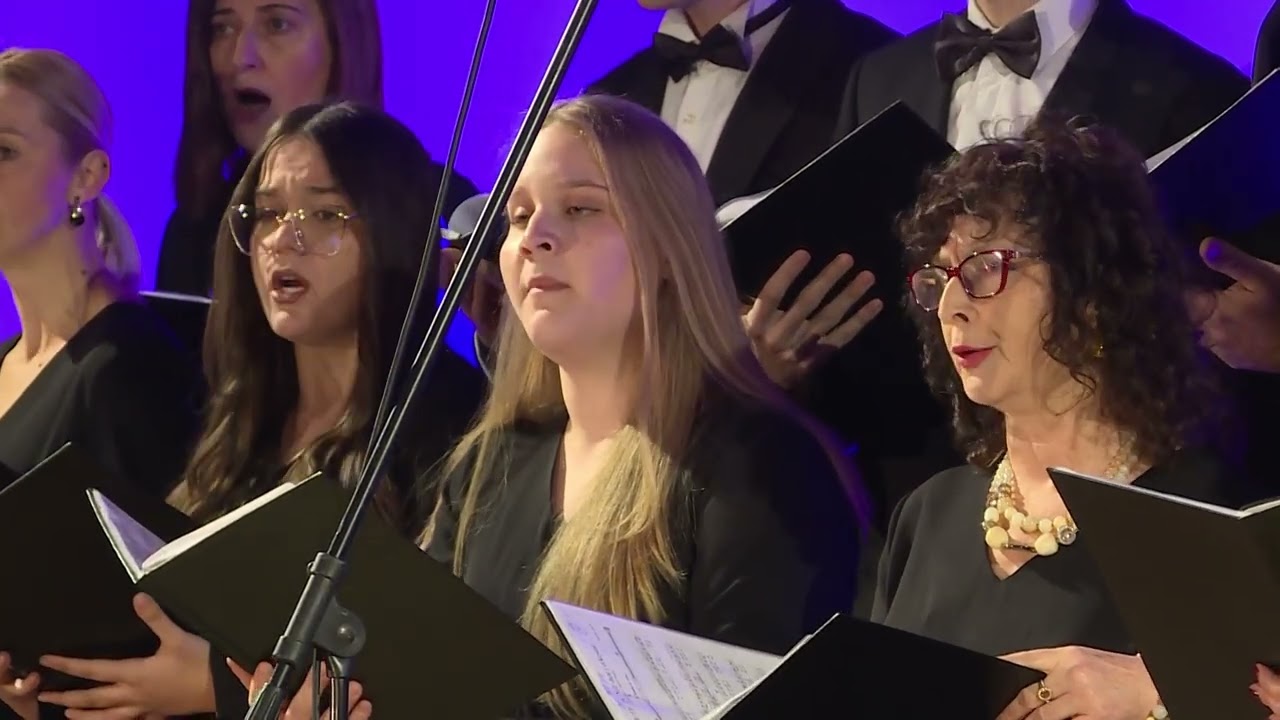 Žute dunje - hor Art Sonore Zenica - 11. Božićni koncert u Ilijašu