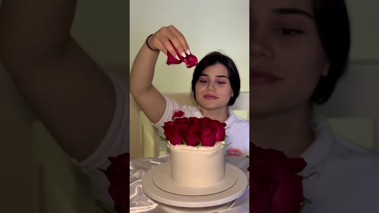 🎂🌹 Cake & Flowers Combo from 129 AED! 💕 | Same-Day Delivery in Dubai, Sharjah & Ajman | CreamOne