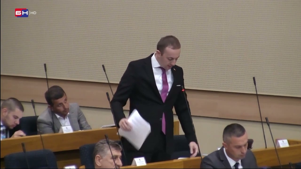 Bodiroga: Znate li koliko ima profitera i dezertera iz vladajuće garniture?
