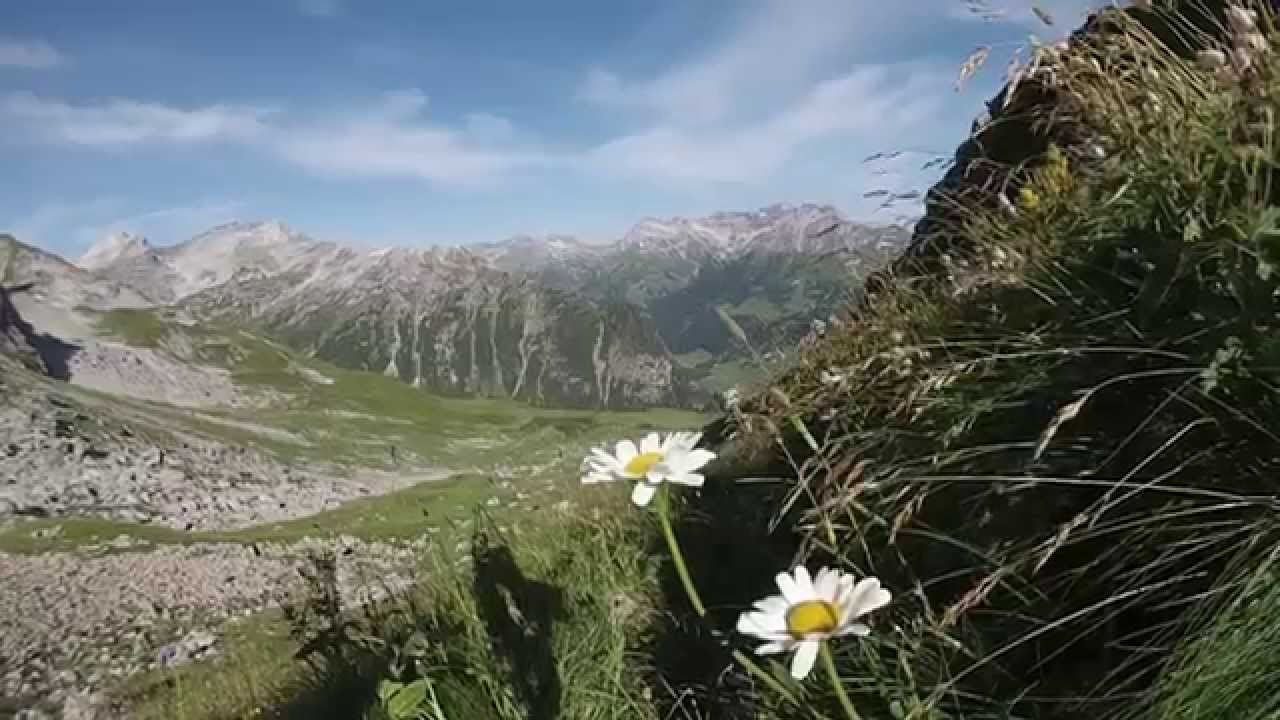 Omeshorn summit hike