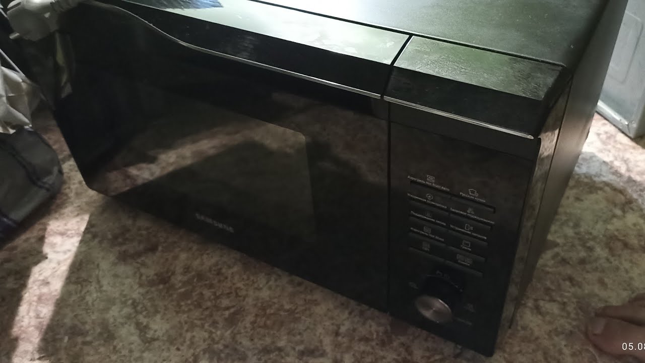 Samsung MC28M6055CK не реагирует на кнопки.