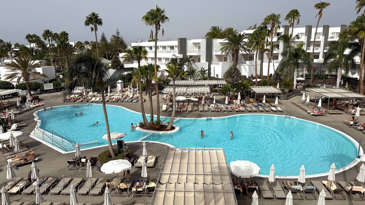RIU PARAISO, LANZAROTE!  ULTIMATE REVIEW. WE HAVE RETURNED HERE AFTER 10 MONTHS. WILL IT BE AS GOOD?
