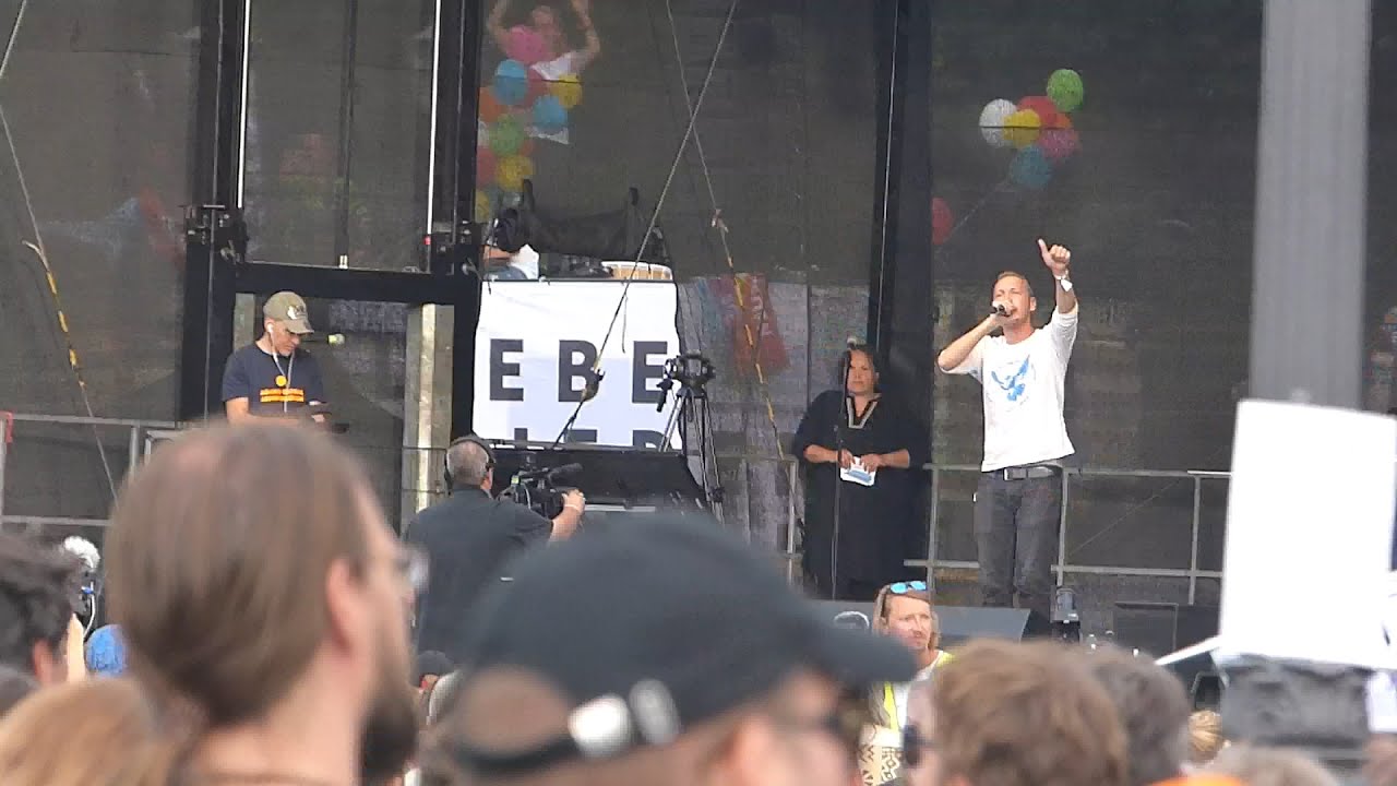 Kilez More live beim 