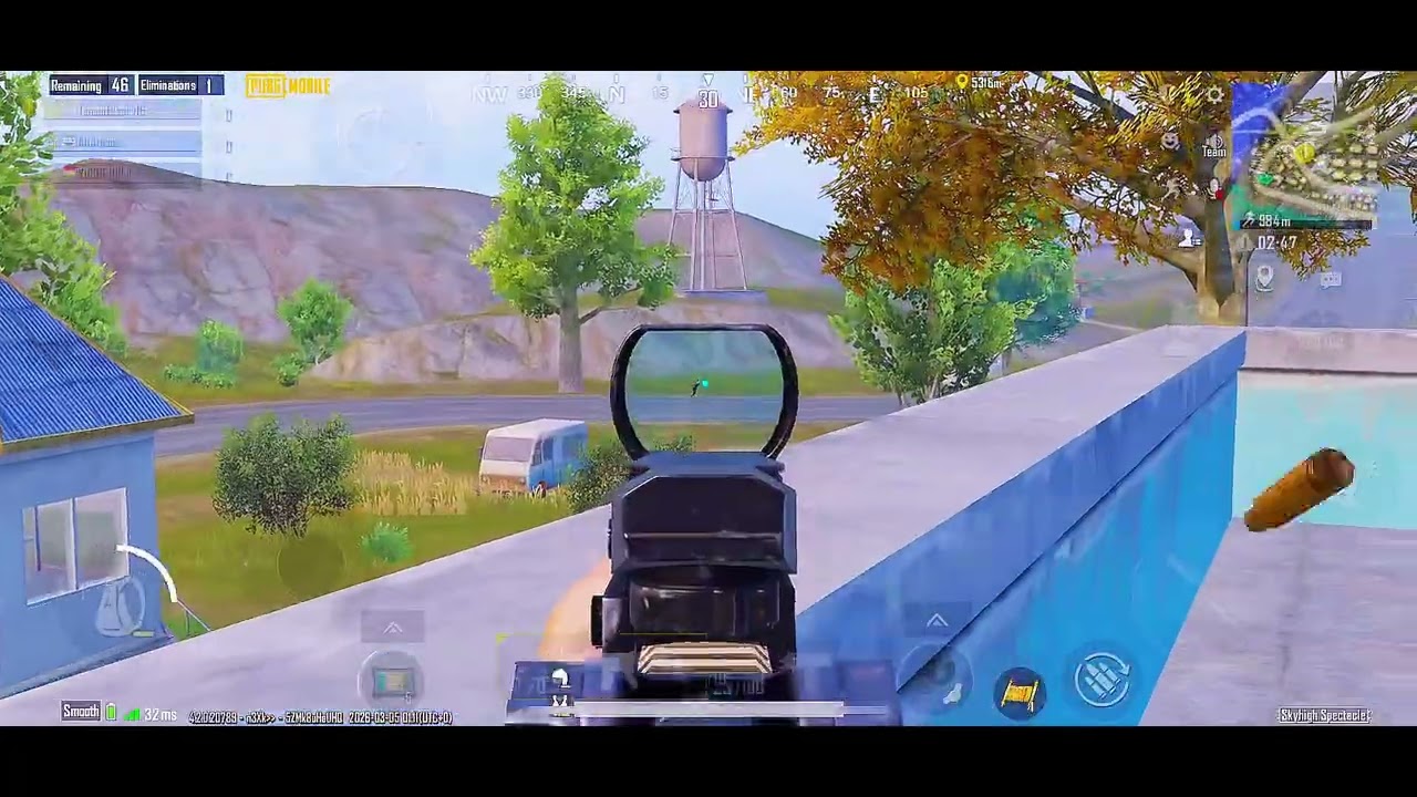 CLASSIC  4 FINGER GAMEPLAY WITH MONTAGE🔥💀#PUBG MOBILE